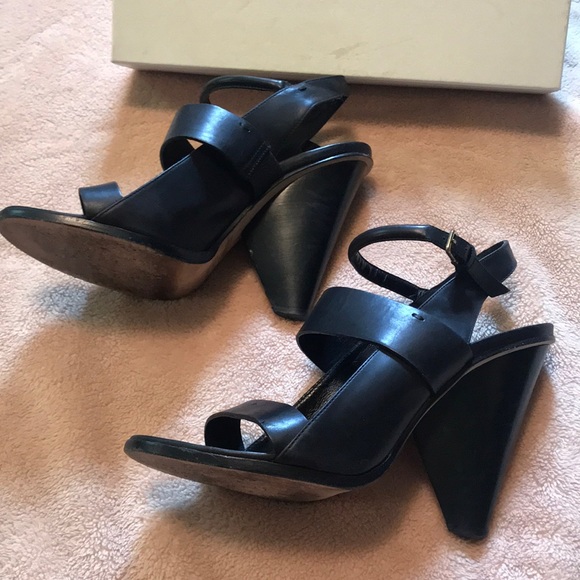 Derek Lam heels🖤 - Picture 3 of 6